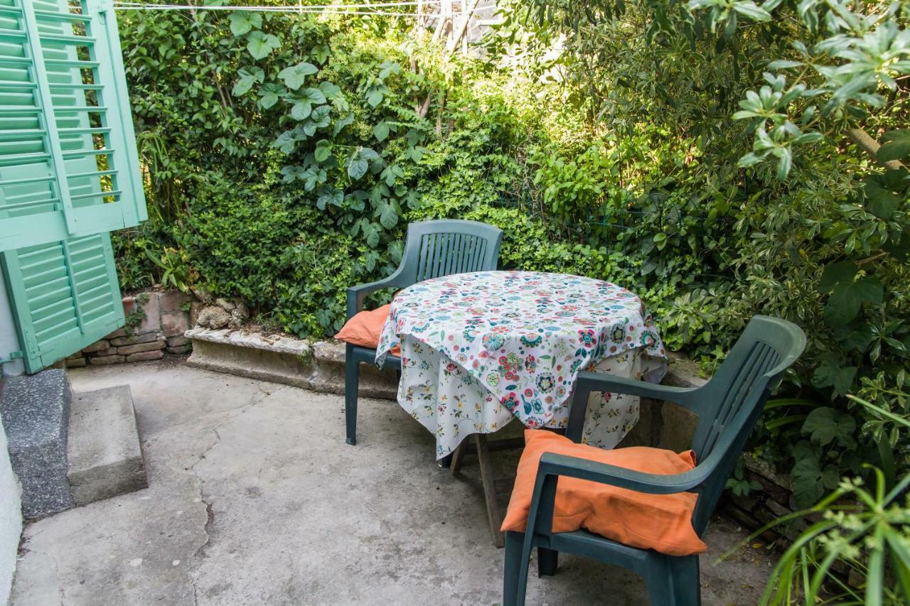 Appartement Karmen A à Veli Lošinj Extérieur photo